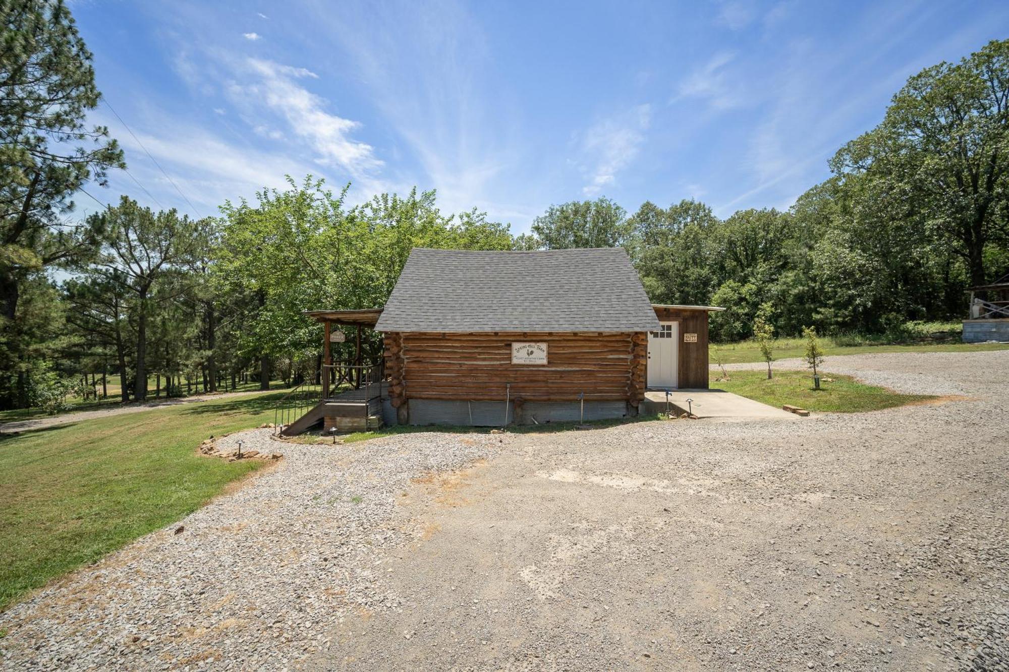 Spring Hill Farm - The Velvet Rooster Alma Exterior foto